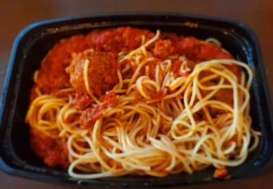​Mama Mia Offers Satisfying Italian Food & Fun Night Out